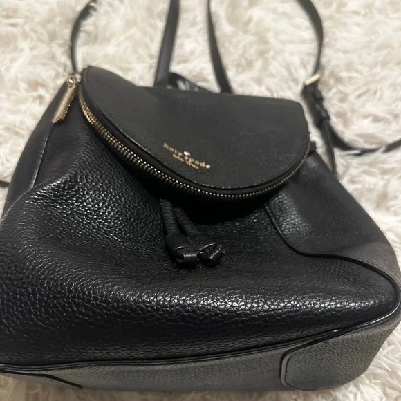 Kate Spade Leila Medium Flap Backpack in Black